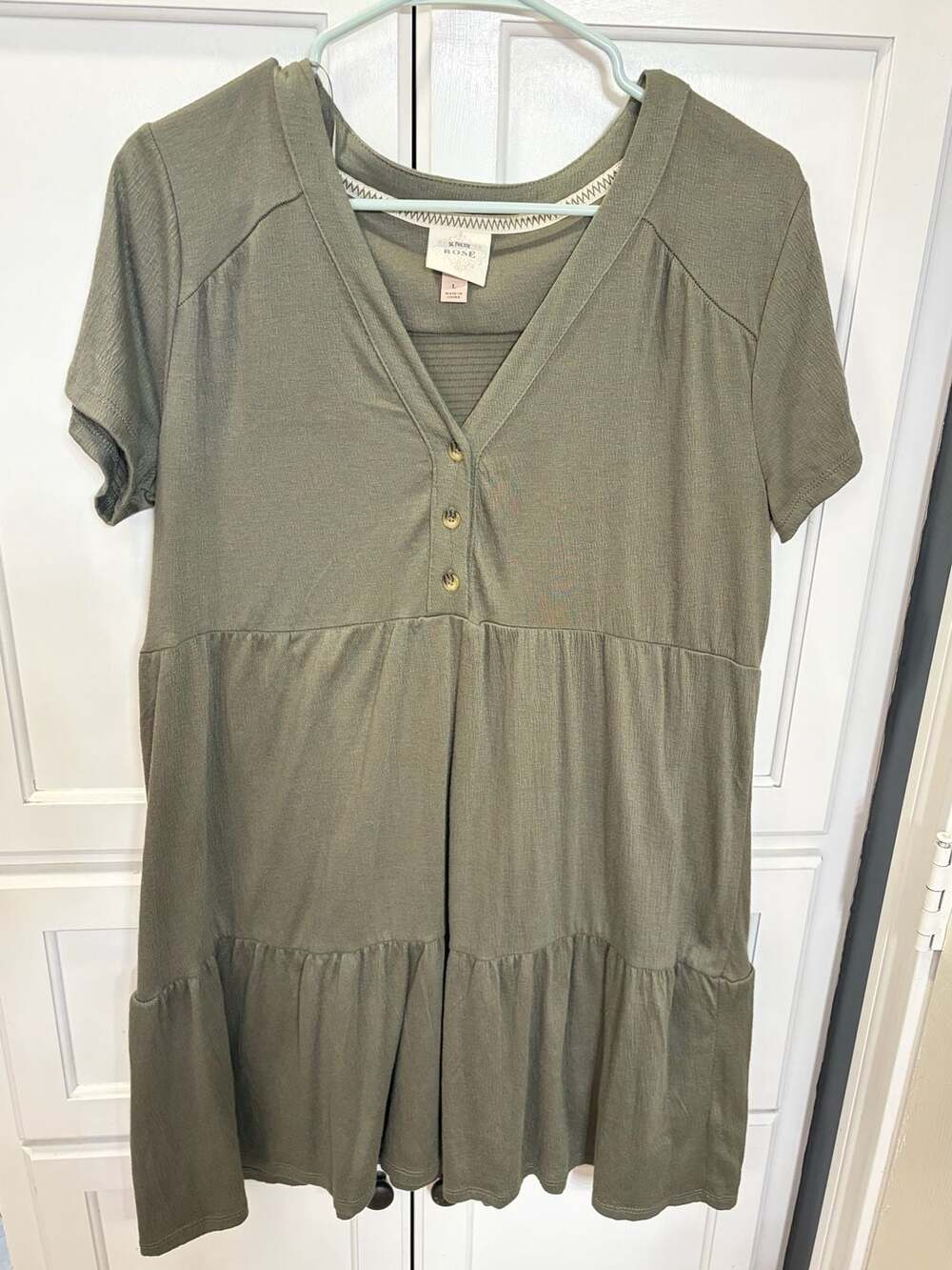 Knox Rose Short Sleeve Henley Tiered Knit Dress Olive Green Large
